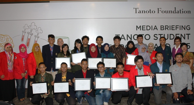20150316 Tanoto Student Research Award 2015